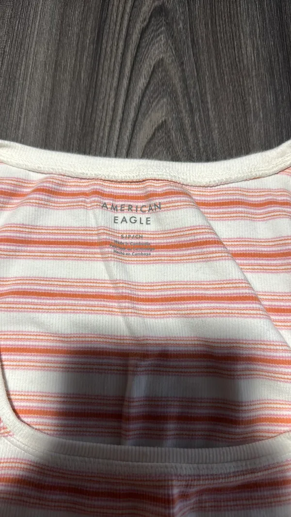 Outfitters Tank-top - Image 3