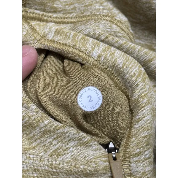 Lululemon Women's Always Alert 1/2 Zip Up Jacket Long Sleeve Cropped Size 2 - Image 5