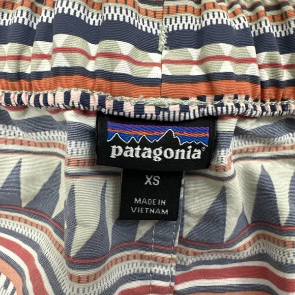 Patagonia Barely Baggies Shorts 2.5" Athletic Outdoor Beach Aztec Women's‎ XS - Image 4