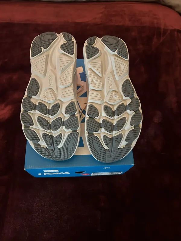Hoka Clifton Shoes Wide - Image 4