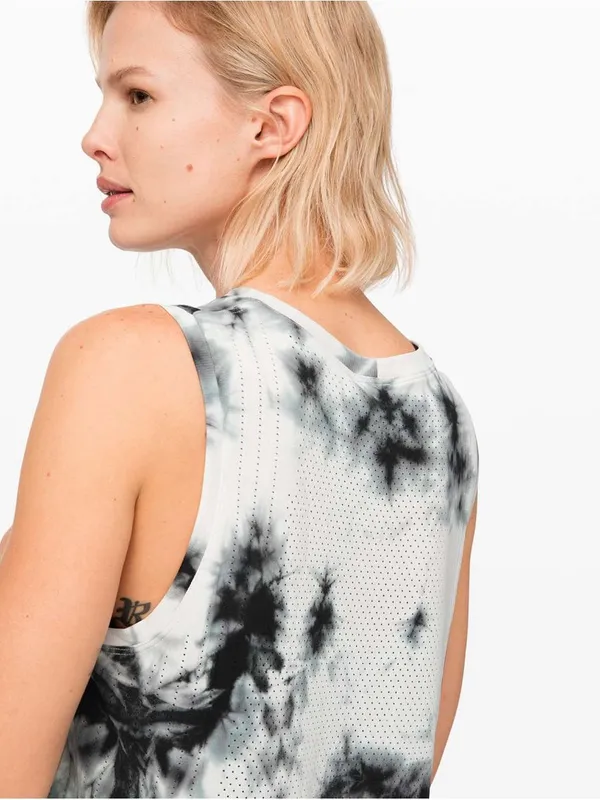 LULULEMON Train to Be Tank in *Shibori - Deep Coal / Deep Coal Sz. Medium - Image 4