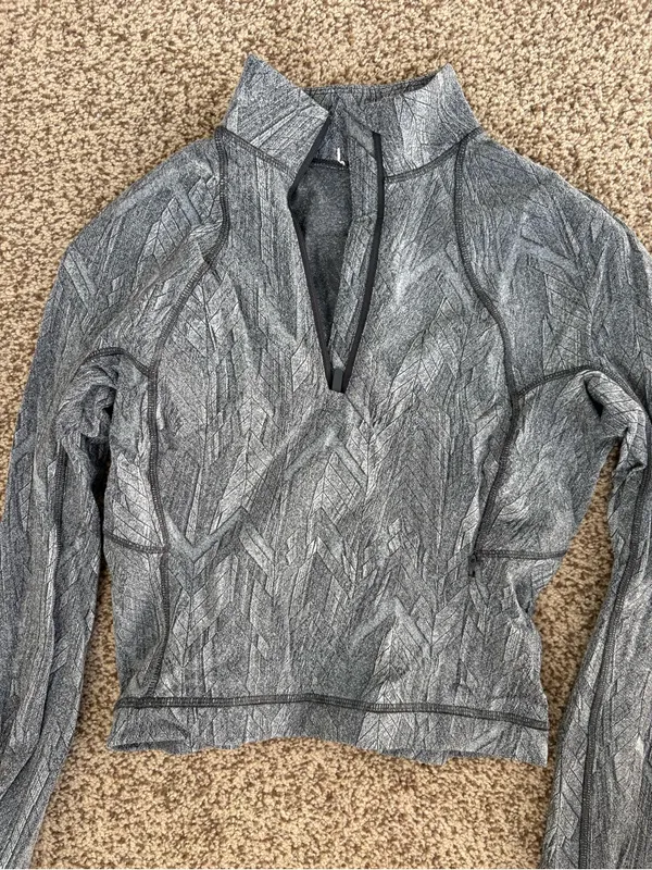 Lululemon Half Zip - Image 3