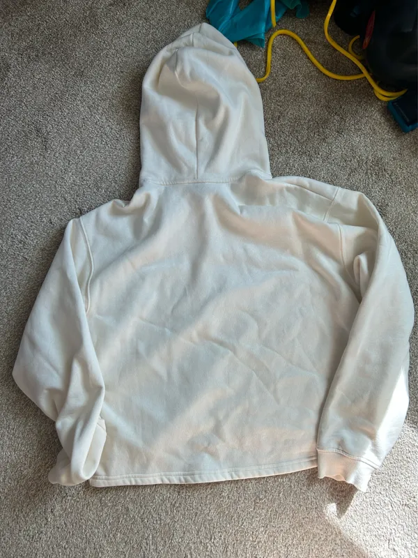 North Face Sweatshirt - Image 4