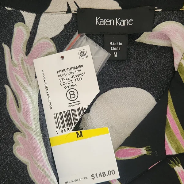 Karen Kane Black and Pink Floral Print Blouse Size Medium NWT - Image 10
