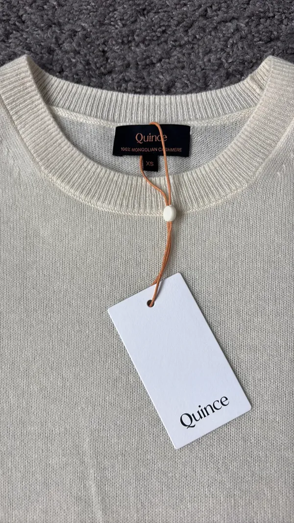 Quince Cashmere Sweater - Image 2