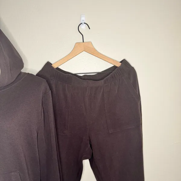 YOGALICIOUS | Fleece Rib Coffee Break Hoodie & Mary Jogger - Image 8