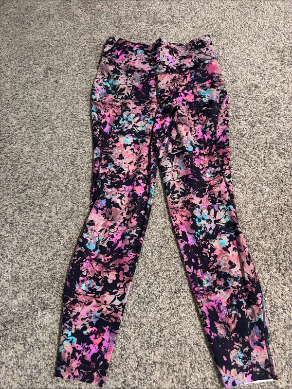 Lululemon Base Pace High-Rise Tight 25" size 6 - Image 2