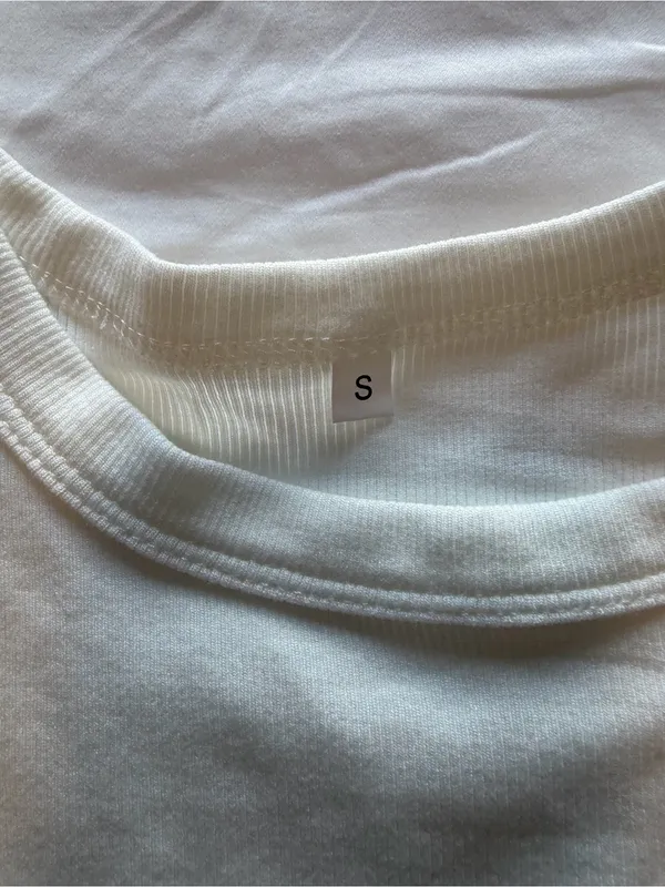 Amazon Scoop Neck Ribbed White Tank Top - Image 3