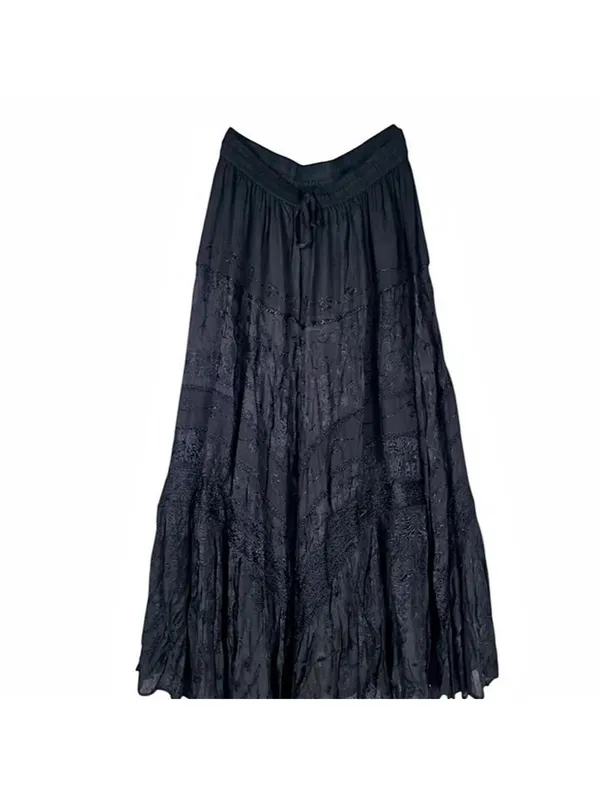 Women's Black Skirt Size undefined - Image 2