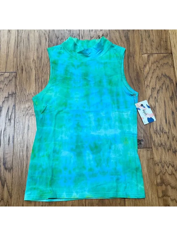 Kiss My Putt NWT women’s tie dye golf tops - Image 2