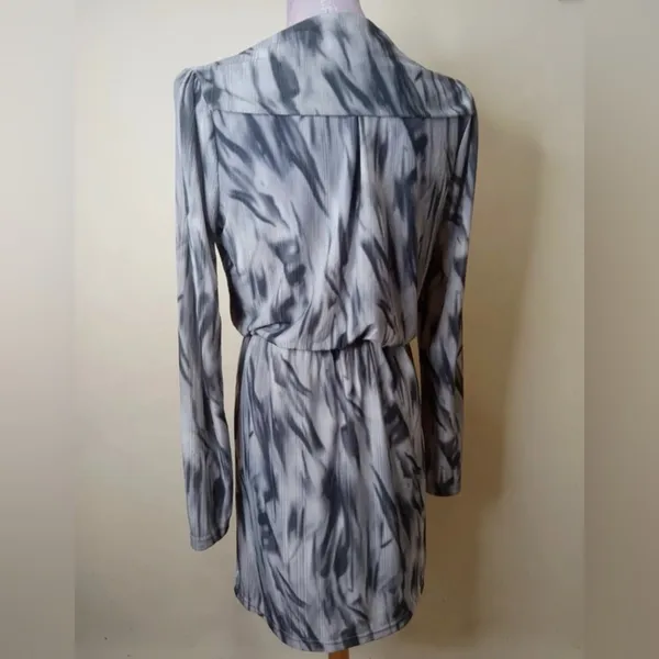Anthropologie‎ Azel Hazel Black & Gray Abstract Print Long Sleeve Dress - Size M - Image 4