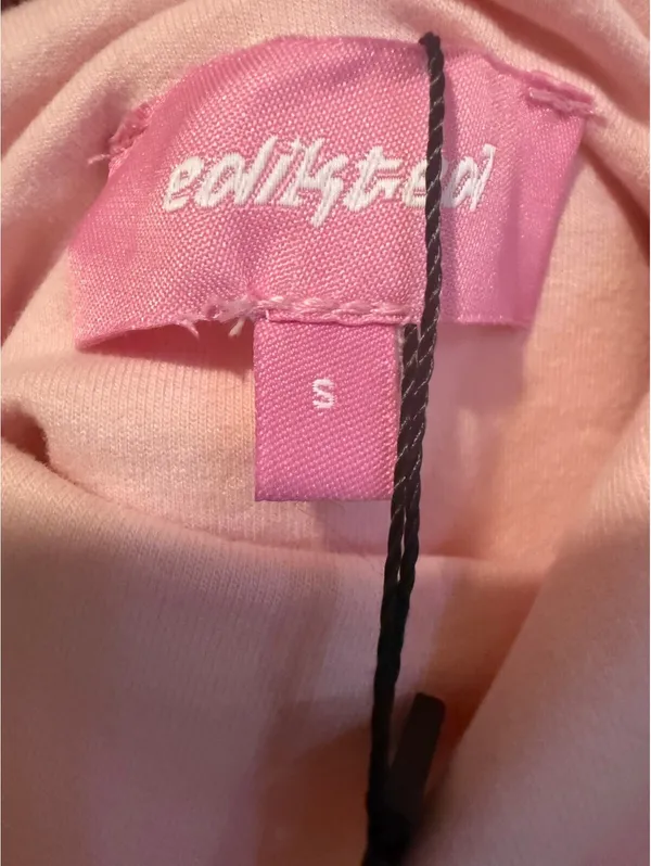 Edikted Pink Sleeveless Crop Top with Back Bow Detail Size Small - Image 2