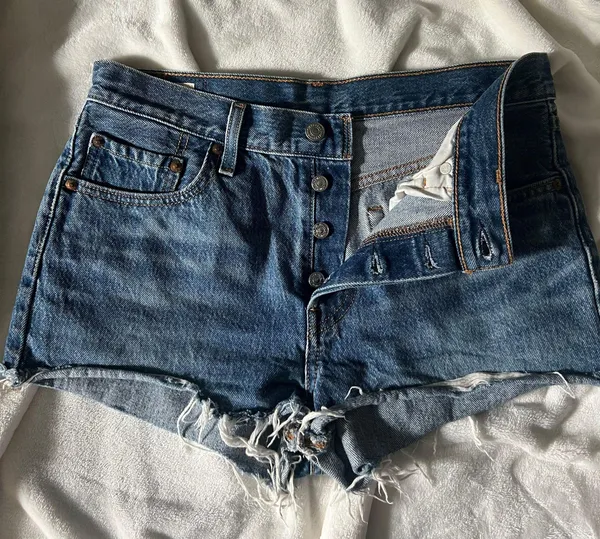 Levi's 501 Shorts - Image 2