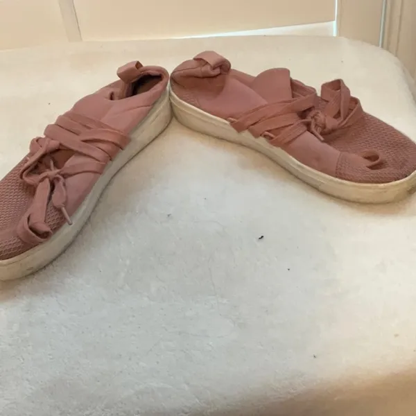 Steve Madden Pink Sneakers - Image 5