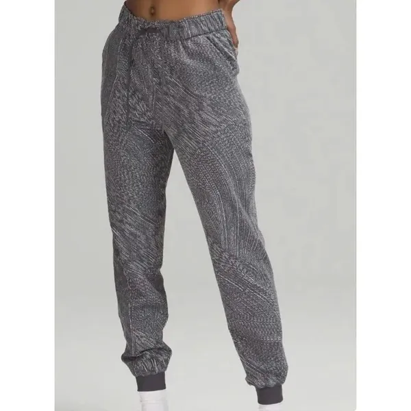 Lululemon Women’s Stretch High Rise Jogger Anchor Alpine White Sz 6 gray & white - Image 2