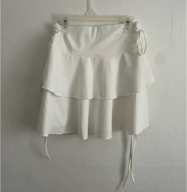White Ruffle Trimmed Tiered Skirt Size XS - Image 7