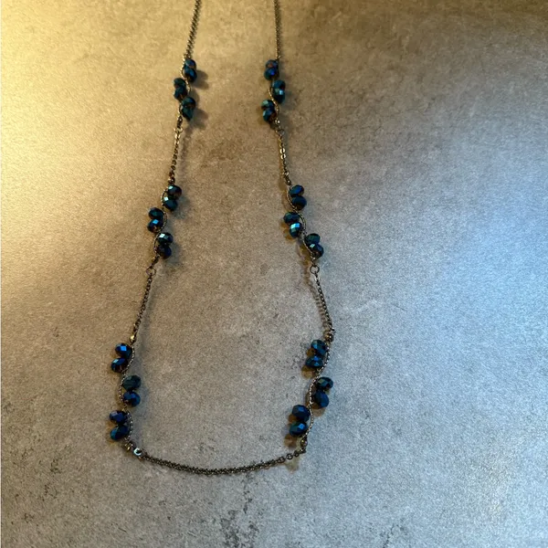 Necklace Blue single strand Lariat Faceted Iridescent glass Crystal beads - Image 4