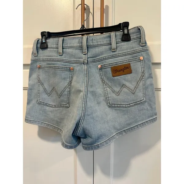 Wrangler Jean women’s 28 Jean short 3” inseam western cowgirl casual - Image 6