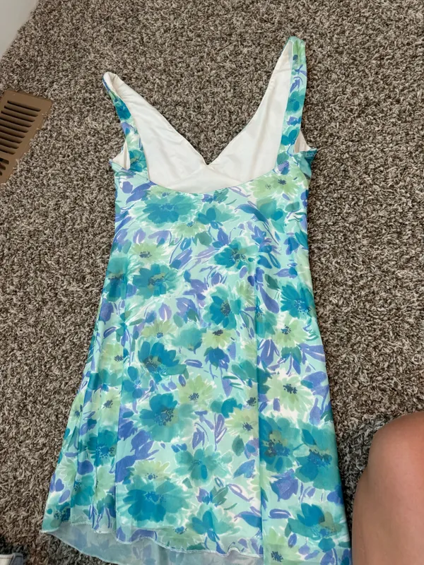 Princess Polly dress - Image 4