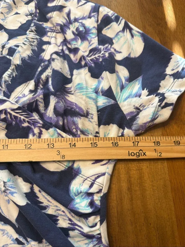Soft Surroundings Blue Floral Faux Wrap Dress Size PS Ruched Short Sleeve Knit - Image 5
