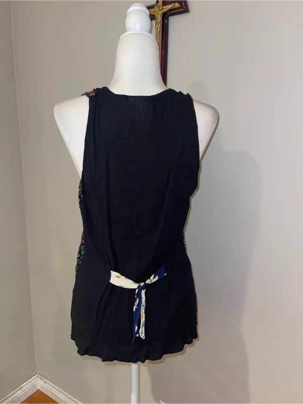 Women's Navy Floral Patchwork Sleeveless Top Blue - Image 5