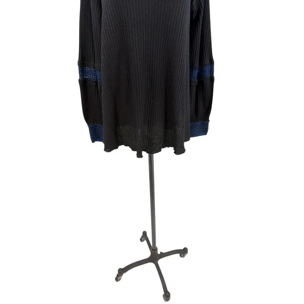 Free People Snow Day Thermal Tunic Black Blue Long Sleeve Top‎ Size Medium - Image 5