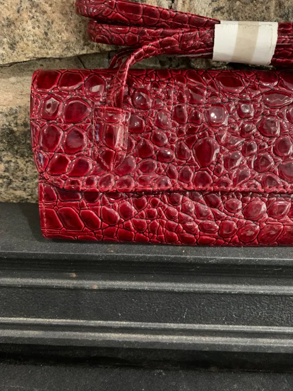 Croc Print Wallet Crossbody Women's Dark Red - Image 3