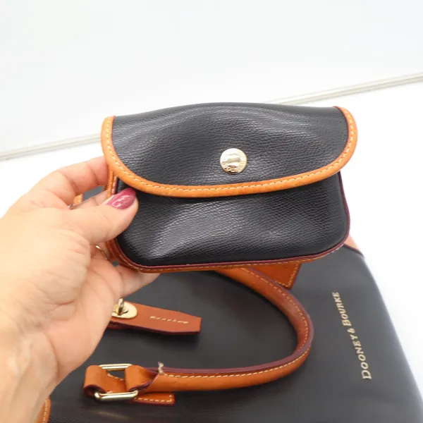 Dooney & Bourke Tote Bag Womens Large Pebble Leather Black Tan Classic Excellent - Image 9