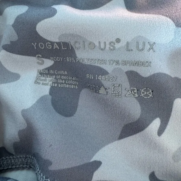 Yogalicious‎ Camo Print Leggings and top - Image 2