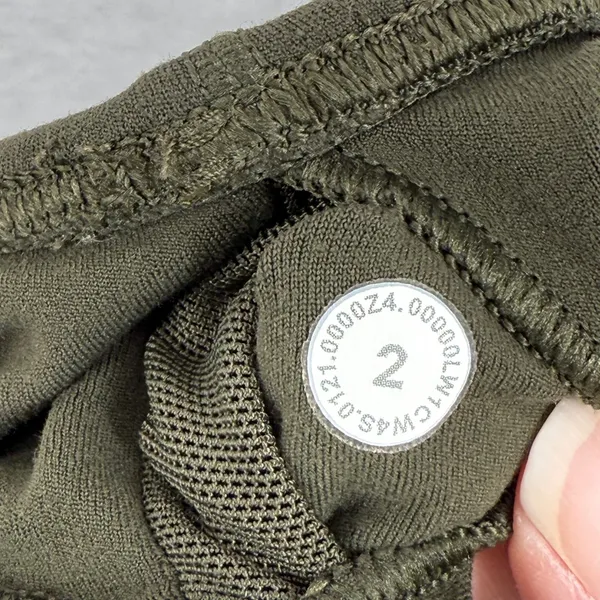 Lululemon Align Tank Top Deep‎ Olive Green Size 2 Yoga Athleisure - Image 5