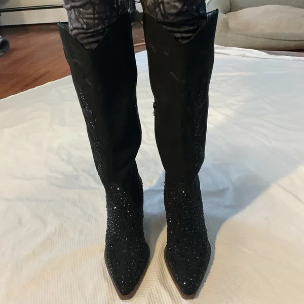 Elegant Black Glitter Heeled Boots Size 8.5 - Image 3