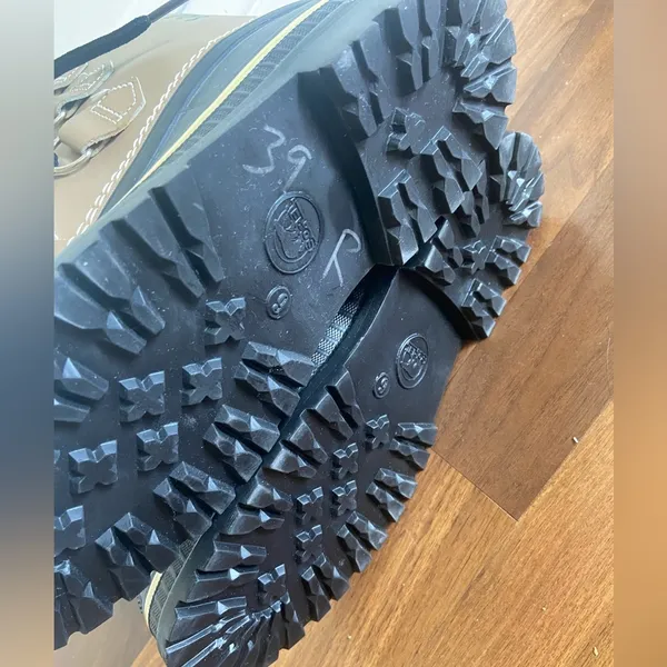 Sorel RAM boots - Image 6