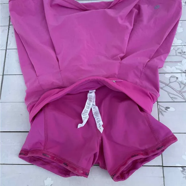 Lululemon Athletica Fuchsia Skirt - Image 6