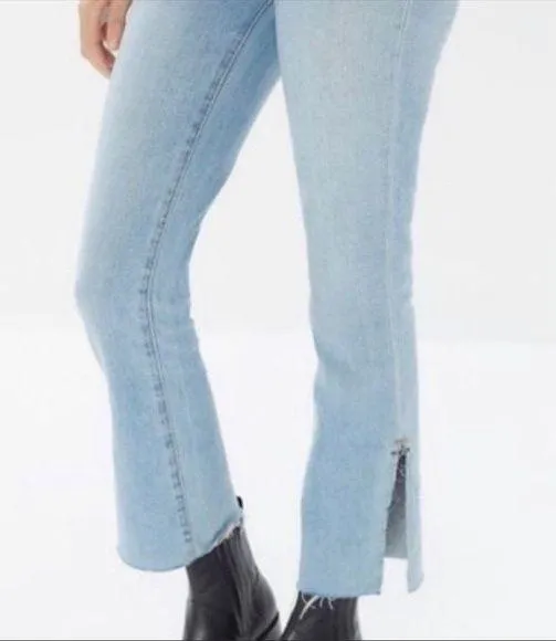 Urban Outfitters NWT BDG Split Raw Hem High Waisted Mom Jeans - Image 4