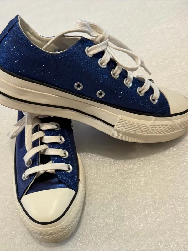 Converse White Canvas Low-Top Sneakers - Image 2