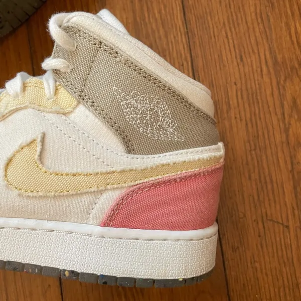 Nike Air Jordan 1 Mid Pastel Grind - Size Women’s 6 / Youth 4.5 - Image 8