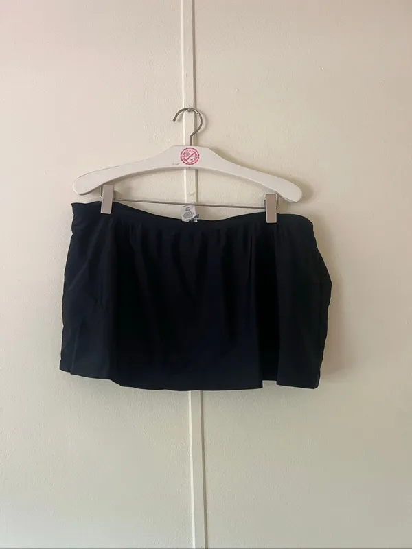 Aqua Couture Black Swim Skirt Woman’s Size XL - Image 7