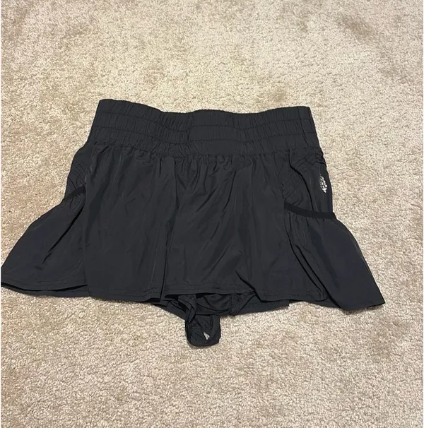Free People shorts - Image 3