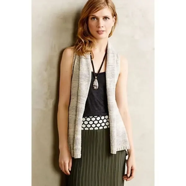 ✨ Anthropologie Sparrow Twist Back Vest✨ - Image 3