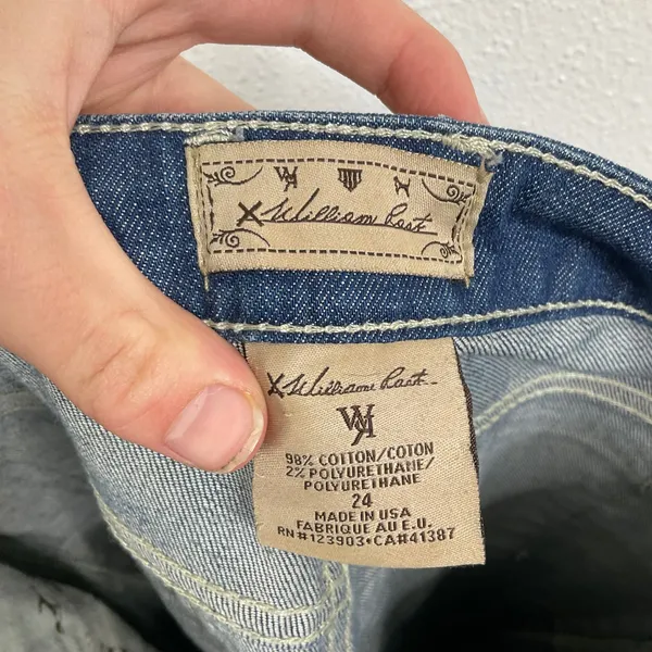 William Rast Low-Rise Flare‎ Jeans Size 24 - Image 3