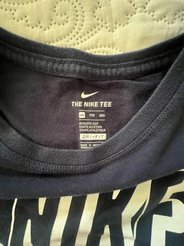 Nike T-Shirt - Image 2