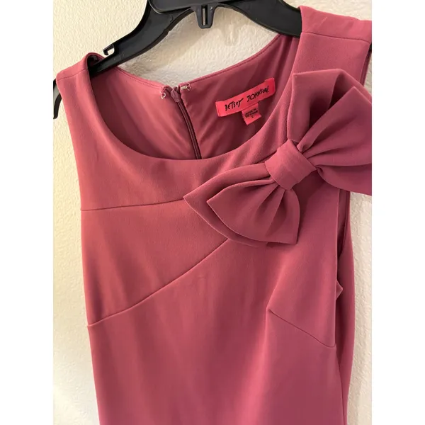 Betsey Johnson Pink Bow Shoulder Sheath Dress Sleeveless Asymmetrical Seam 2 - Image 2