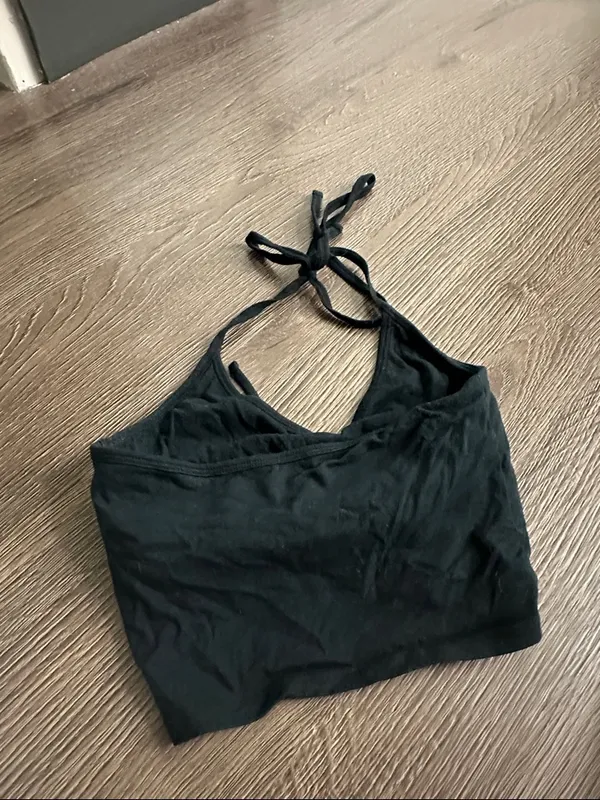 Hollister Black Ruched Halter Crop Top - Image 3
