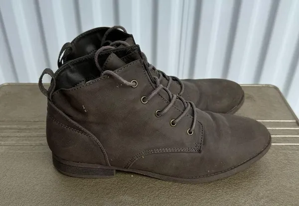 American Eagle Outfitters Dark Green Ankle Booties - Image 2