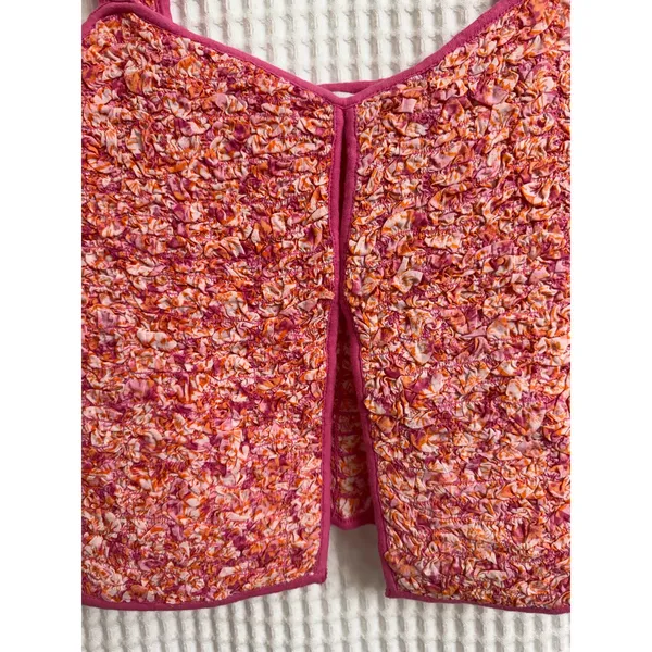 American Eagle Cropped Sleeveless Pink Floral Top Medium NE - Image 3