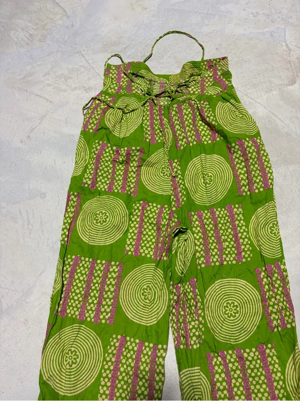Urban outfitters Green & Pink Printed jumpsuit small - Image 7