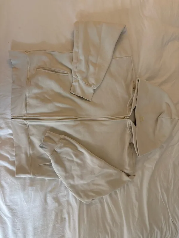 Baby Yellow Aritzia “Super World” Hoody ( vintage ) - Image 6