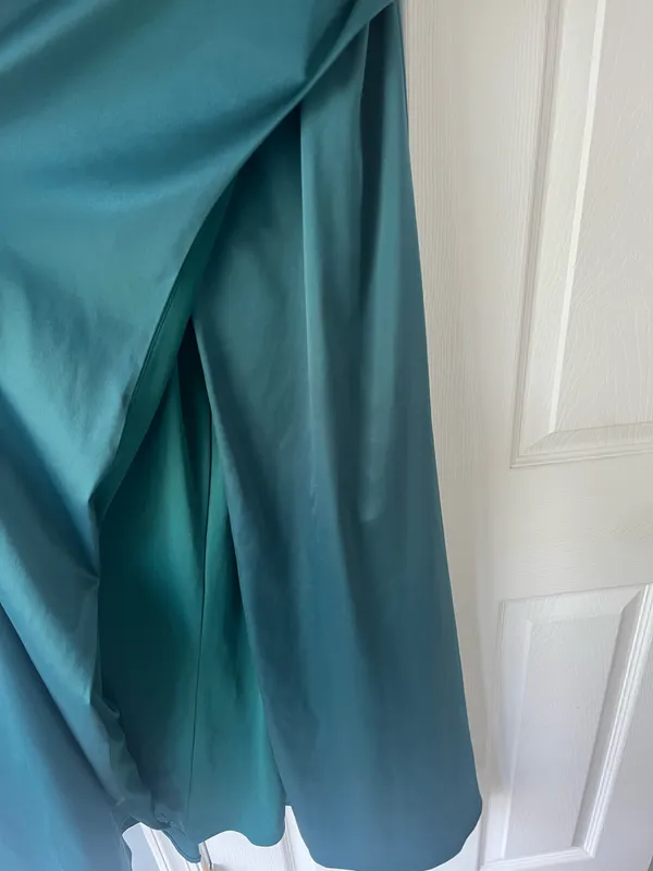 Sequin Hearts Green silk prom dress - Image 4