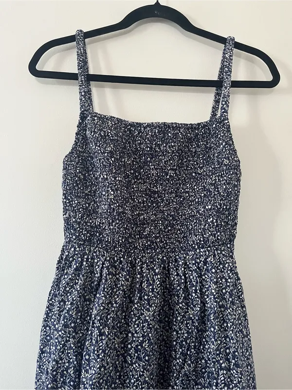 Old Navy 100% Cotton Navy Blue Floral Smocked Midi Dress Large Coastal - Image 2