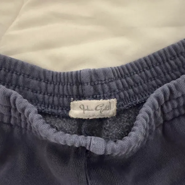 Brandy melville newport beach blue sweat shorts - Image 3